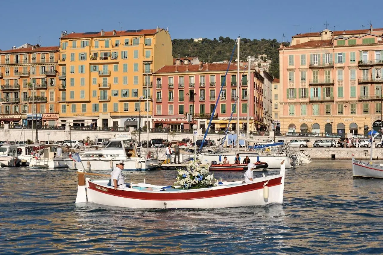 Private Building, 4 Apts, Unique At Nice- Old Town