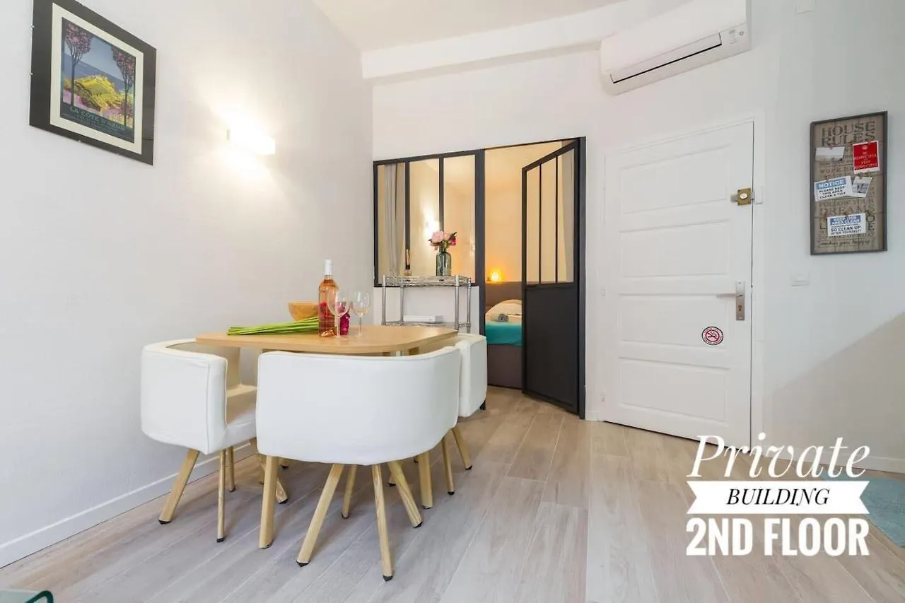 Private Building, 4 Apts, Unique At Nice- Old Town 0*, 尼斯 法国