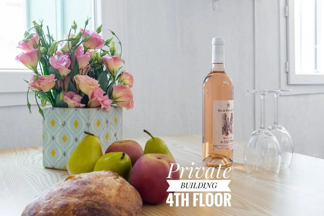 Private Building, 4 Apts, Unique At Nice- Old Town 公寓 尼斯